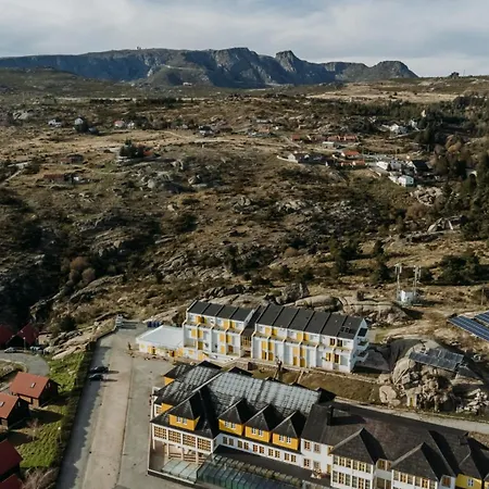 Entrevales - Serra Da Estrela *