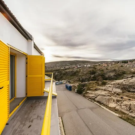 Entre Vales Refugio Hébergement de vacances Penhas da Saúde
