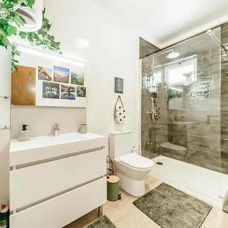 度假居 Entre Vales Refugio Penhas da Saúde